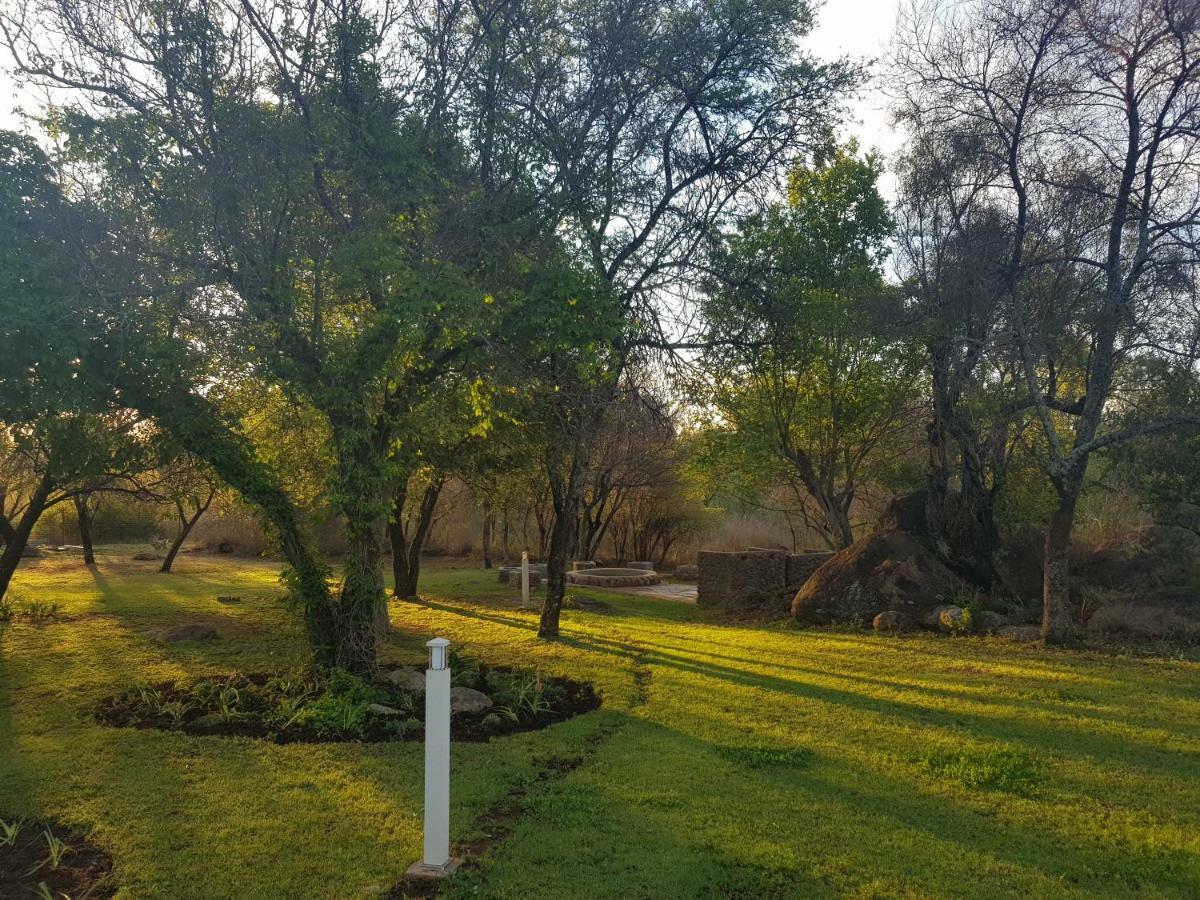 River Rock Lodge Parys Buitenkant foto